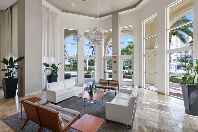 99 SE Mizner Boulevard 609, Boca Raton, FL 33432