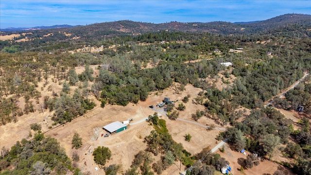 19554 Richmar Ln, Grass Valley, CA 95949