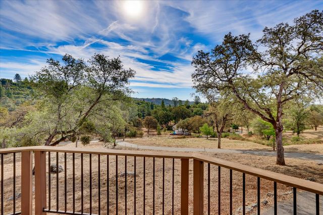 19554 Richmar Ln, Grass Valley, CA 95949