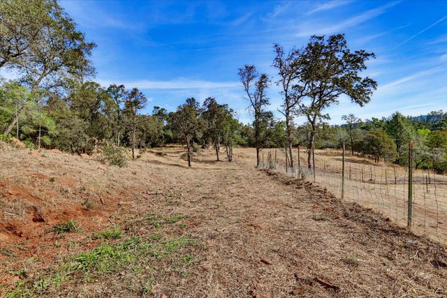 19554 Richmar Ln, Grass Valley, CA 95949