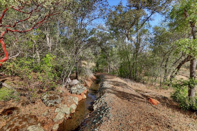 19554 Richmar Ln, Grass Valley, CA 95949