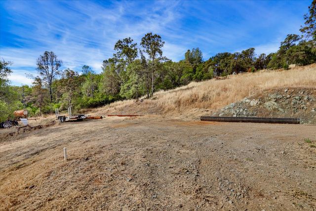 19554 Richmar Ln, Grass Valley, CA 95949