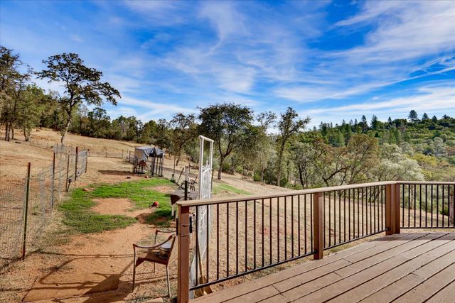 19554 Richmar Ln, Grass Valley, CA 95949