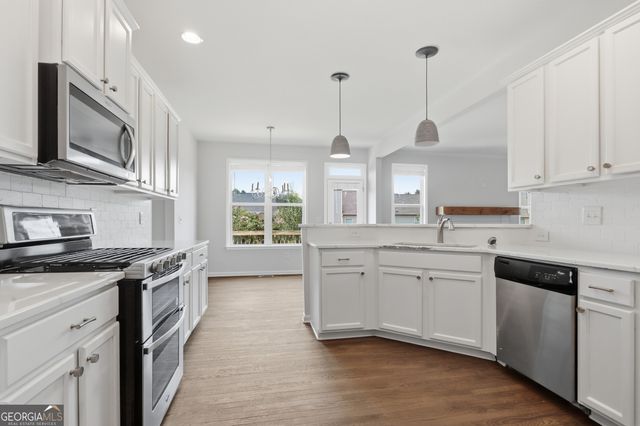 375 Royal Sunset Drive, Dallas, GA 30157