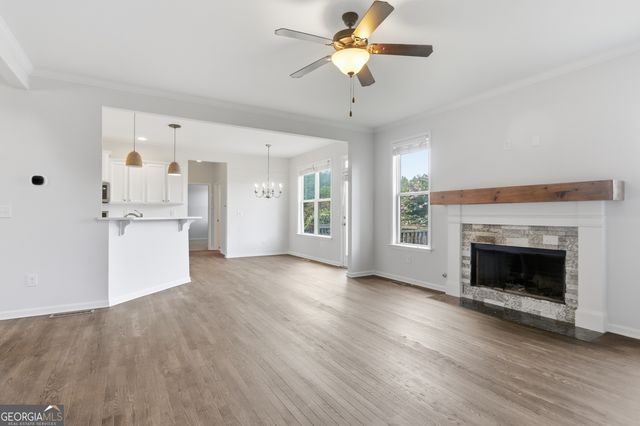 375 Royal Sunset Drive, Dallas, GA 30157