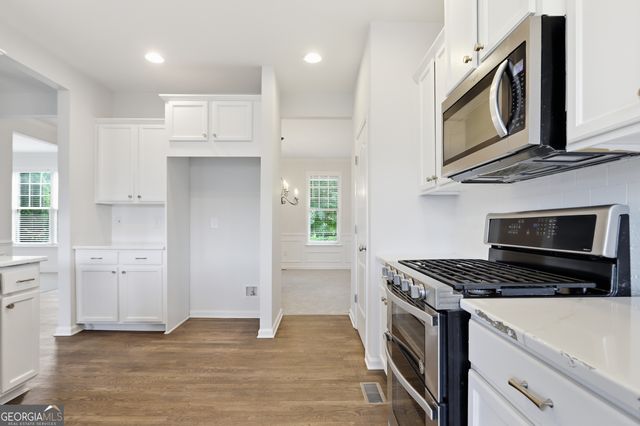 375 Royal Sunset Drive, Dallas, GA 30157