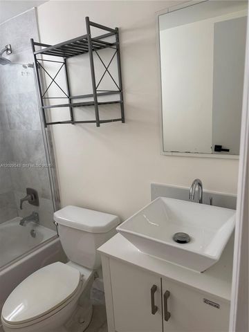 260 S Cypress Rd 108, Pompano Beach, FL 33060
