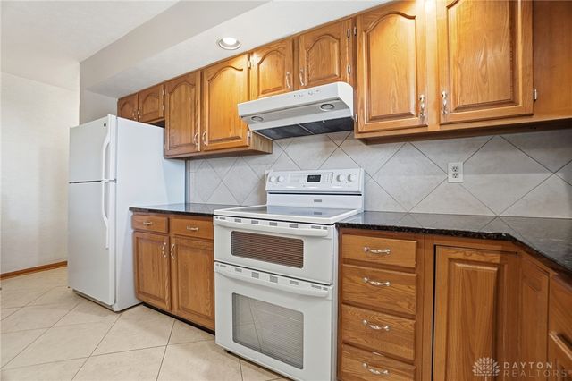 205 Elmwood Place, Dayton, OH 45440