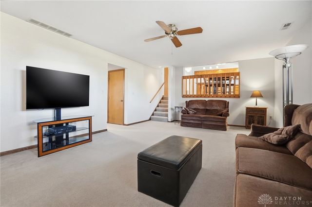 205 Elmwood Place, Dayton, OH 45440