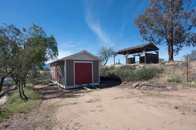 42950 Wildwood Lane, Aguanga, CA 92536