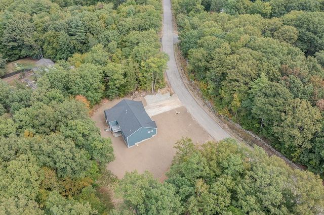 19 Deer Ridge Drive, Barrington, NH 03825