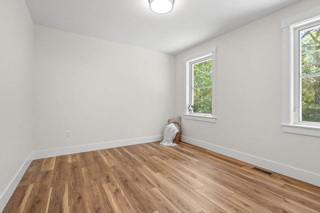 19 Deer Ridge Drive, Barrington, NH 03825