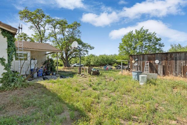 7769 E Lathrop Rd, Manteca, CA 95336