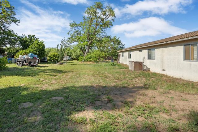 7769 E Lathrop Rd, Manteca, CA 95336