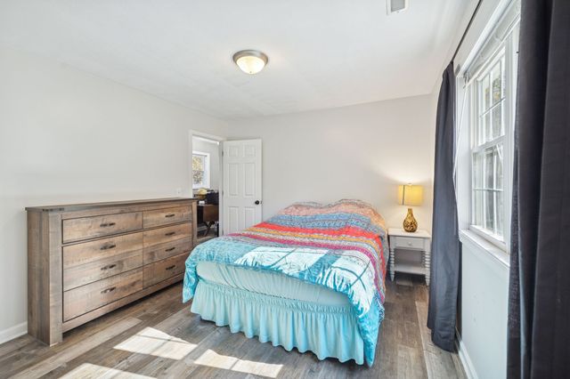 1458 Pleasant Hill Rd, Lynchburg, TN 37352