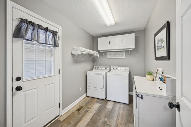 1458 Pleasant Hill Rd, Lynchburg, TN 37352