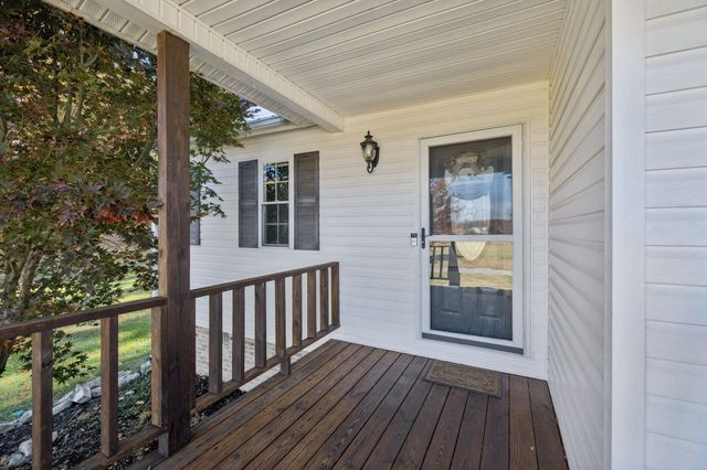 1458 Pleasant Hill Rd, Lynchburg, TN 37352