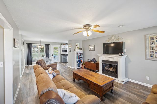 1458 Pleasant Hill Rd, Lynchburg, TN 37352