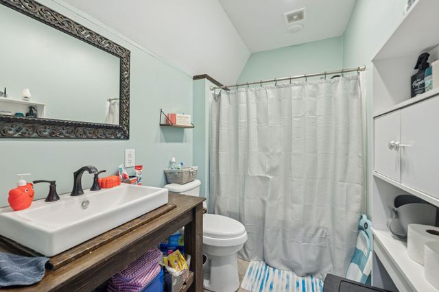 1458 Pleasant Hill Rd, Lynchburg, TN 37352