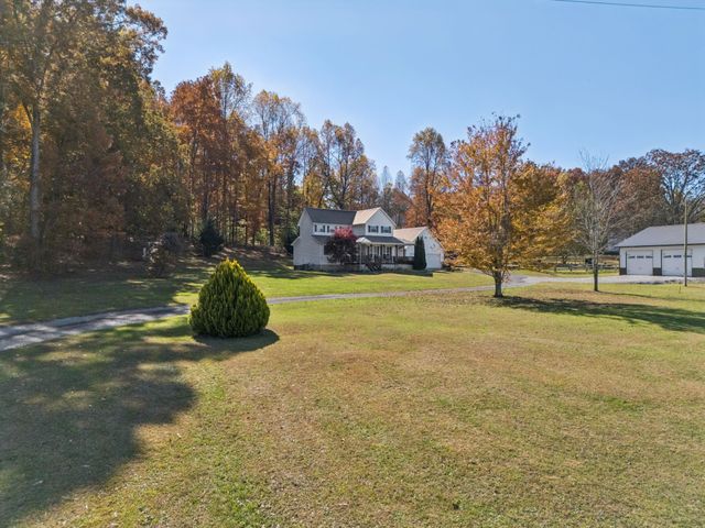 1458 Pleasant Hill Rd, Lynchburg, TN 37352