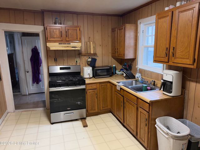 148 Wallace Ave, Frankfort, KY 40601