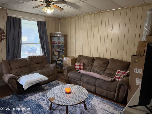 148 Wallace Ave, Frankfort, KY 40601