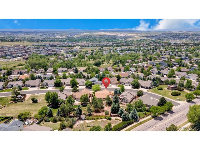 21027 Hawthorne Ln, Parker, CO 80138