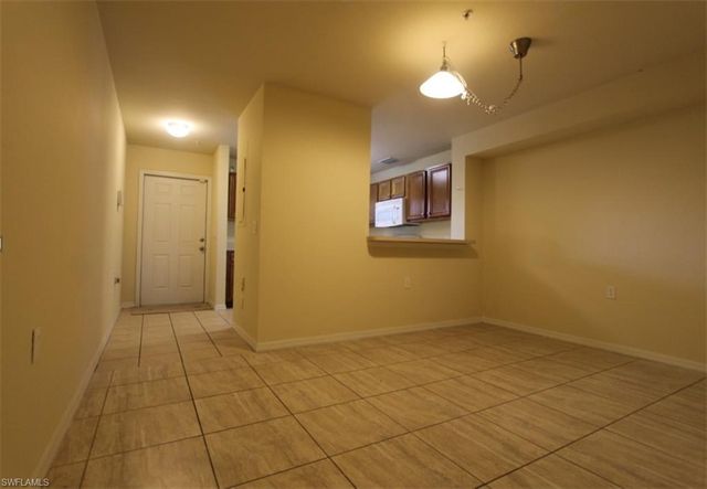 9051 Gervais CIR 1503, Naples, FL 34120