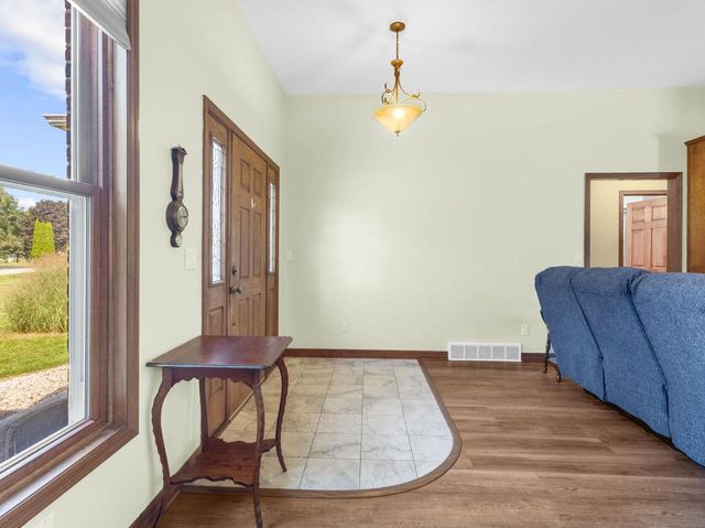 3206 RIVER FOREST HILLS DRIVE, Pulaski, WI 54162