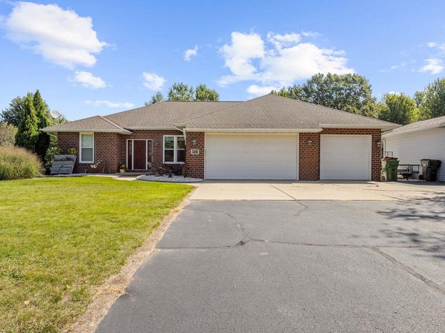 3206 RIVER FOREST HILLS DRIVE, Pulaski, WI 54162