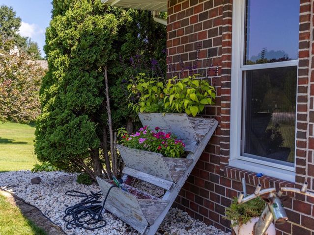 3206 RIVER FOREST HILLS DRIVE, Pulaski, WI 54162