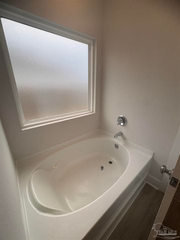 6419 Forest Bay Ave, Gulf Breeze, FL 32563