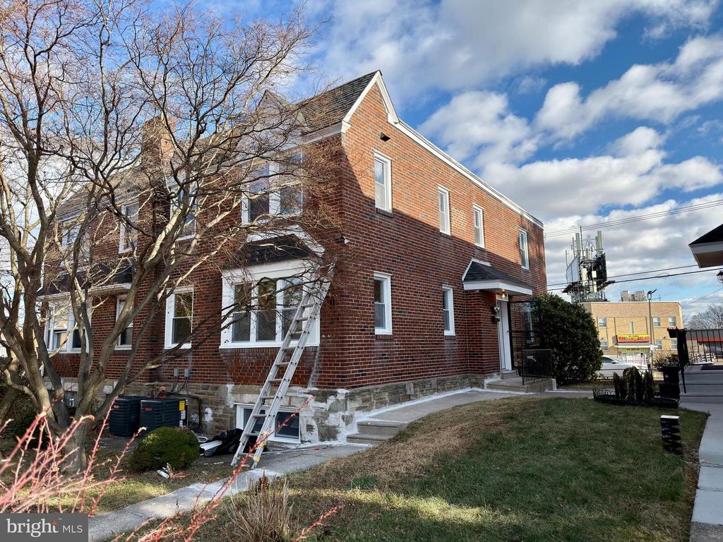 1324 E DUVAL ST, Philadelphia, PA 19138