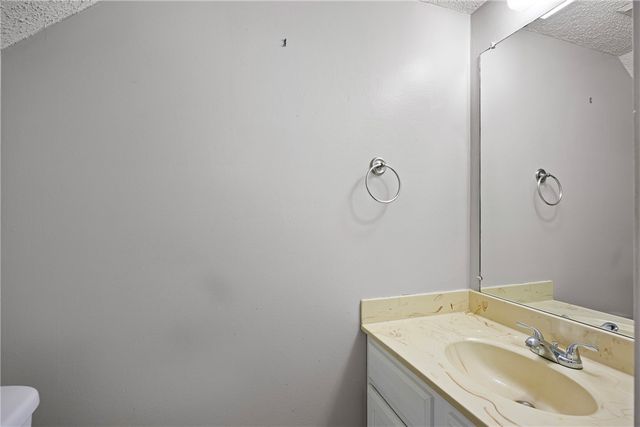 1421 N Nashville Avenue, Russellville, AR 72801