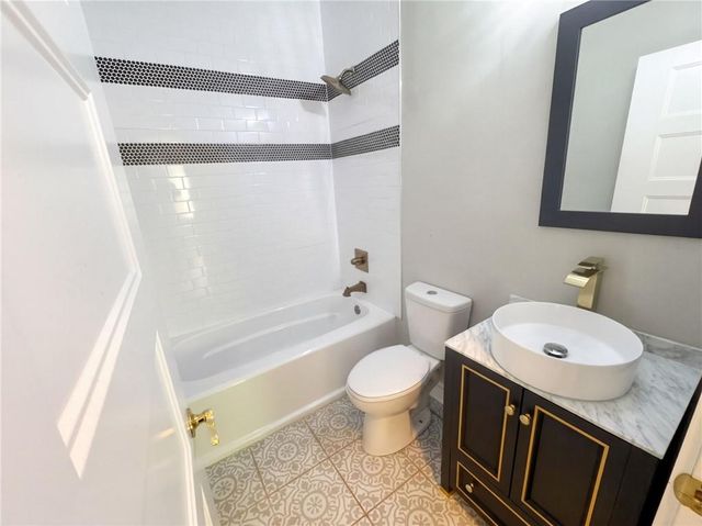213 Joseph E Lowery Boulevard NW, Atlanta, GA 30314