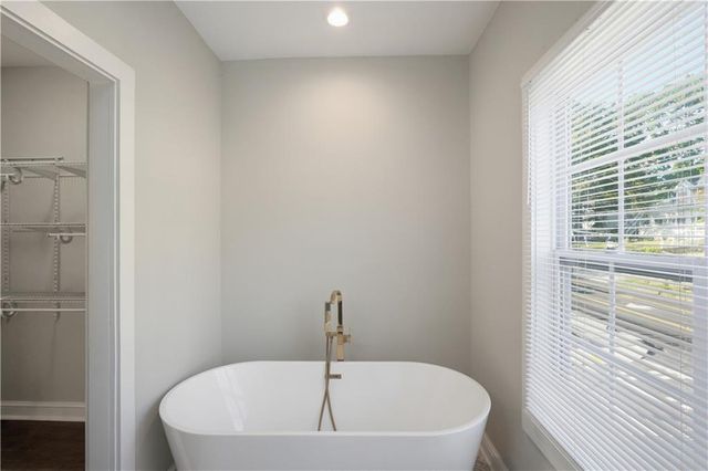 213 Joseph E Lowery Boulevard NW, Atlanta, GA 30314