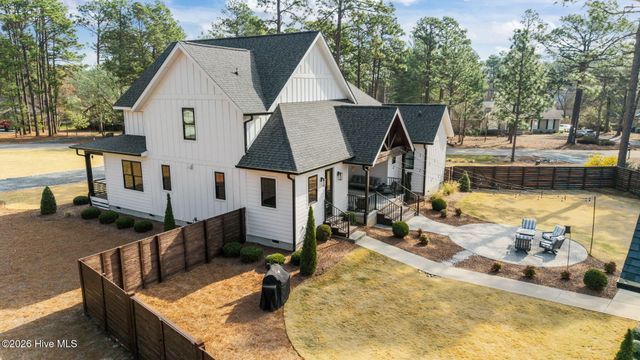175 Longleaf Road, Southern Pines, NC 28387