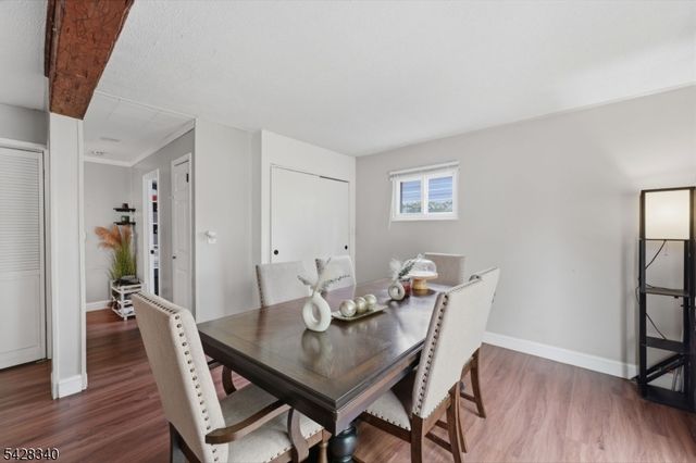 38 Wendy Rd, Woodbridge Twp., NJ 07067