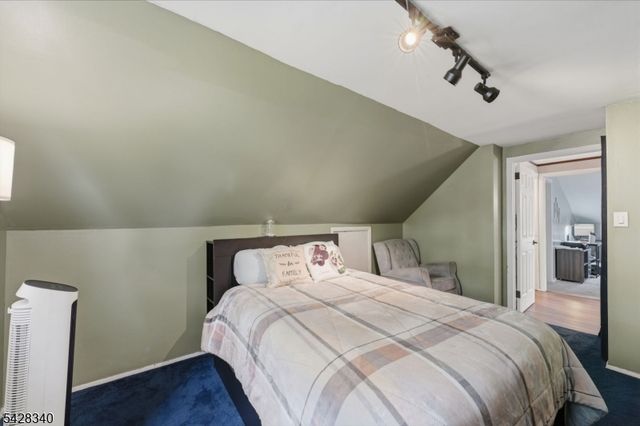 38 Wendy Rd, Woodbridge Twp., NJ 07067