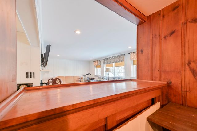 226 North Street, Manchester, NH 03104