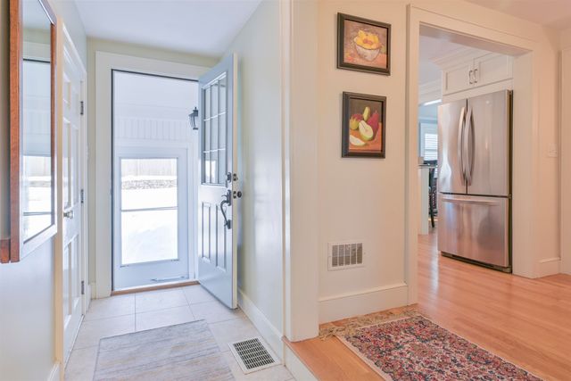 226 North Street, Manchester, NH 03104