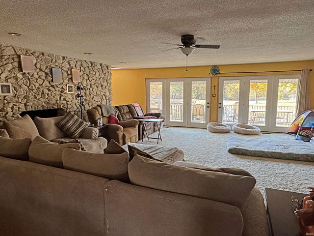 550 S State Road 59, Linton, IN 47441