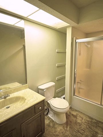 550 S State Road 59, Linton, IN 47441