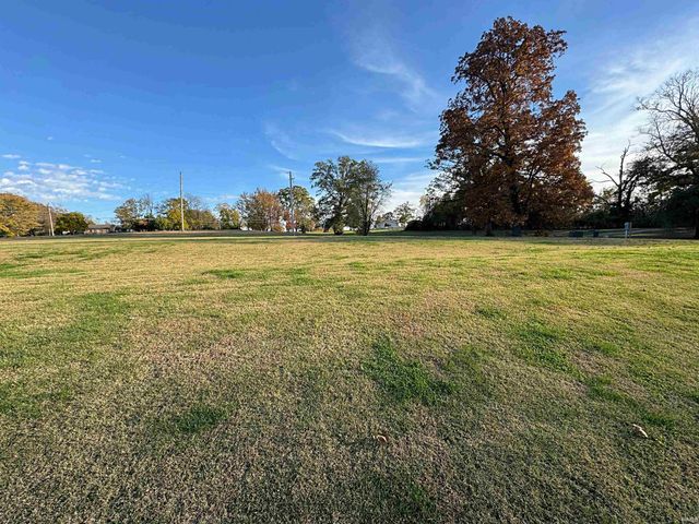 550 S State Road 59, Linton, IN 47441