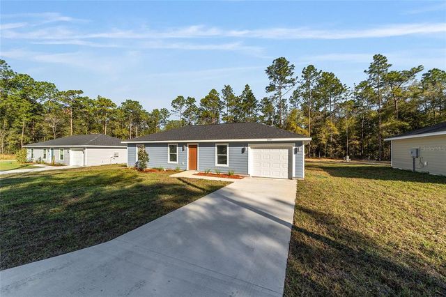 6 SW TREE TOP ROAD, Dunnellon, FL 34431