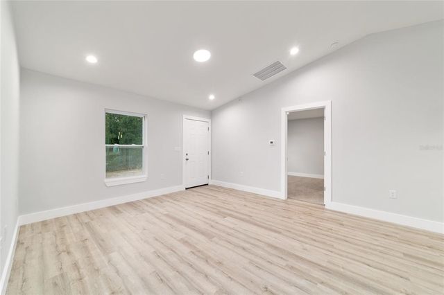 6 SW TREE TOP ROAD, Dunnellon, FL 34431