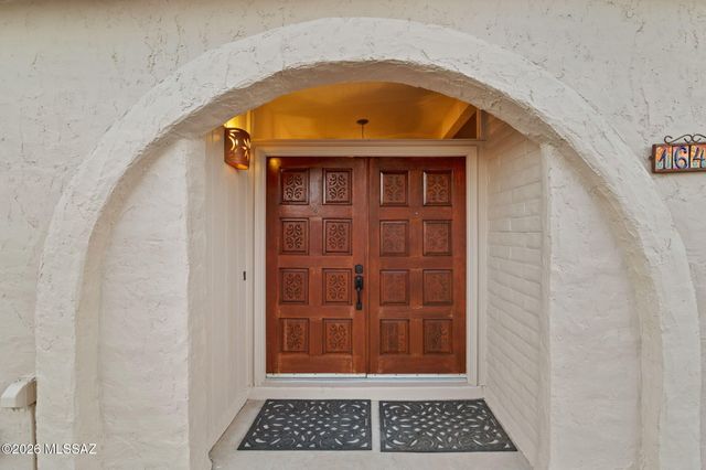 1641 W Chapala Drive, Tucson, AZ 85704