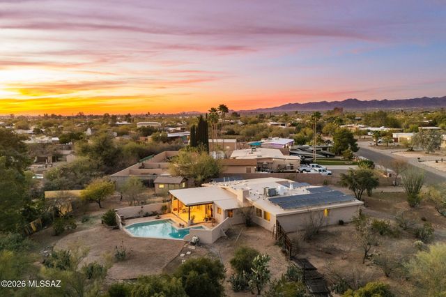 1641 W Chapala Drive, Tucson, AZ 85704