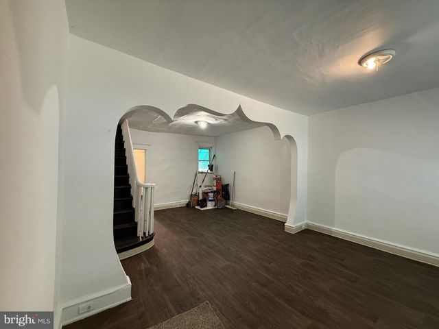 1504 S DOVER ST, Philadelphia, PA 19146