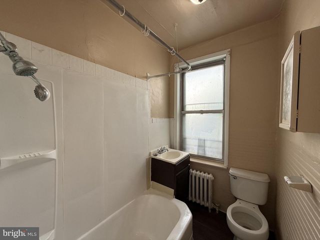 1504 S DOVER ST, Philadelphia, PA 19146